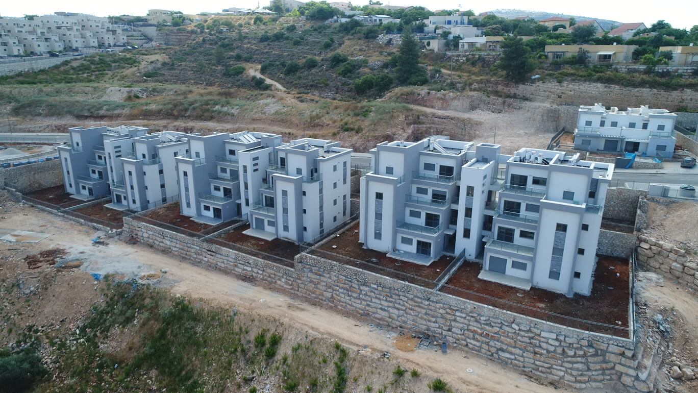 Gallery Neriya